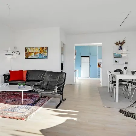 3 Bedroom In * Hvide Sande