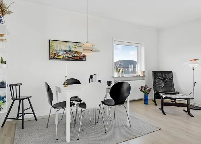 3 Bedroom In Semesterbostad Hvide Sande